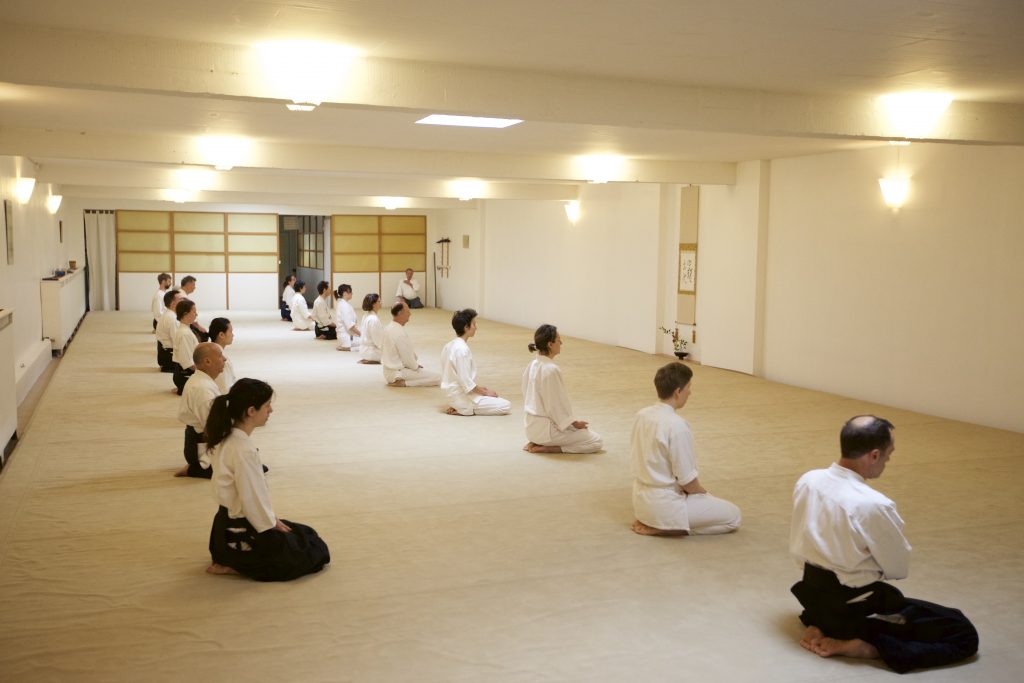 Aikido au dojo Tenshin, Paris 20 - début de séance